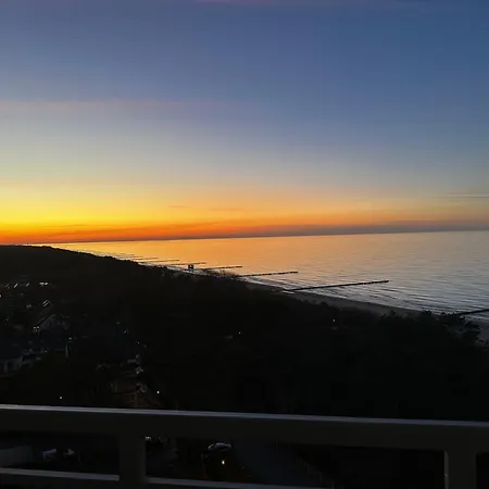 340 - Sea View & 10th Floor דירה *